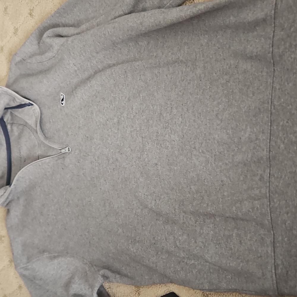 Gray Quarter-Zip Pullover‎